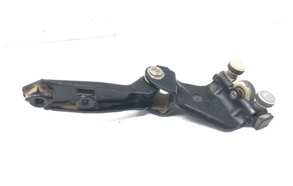 Volkswagen Caddy Sliding door middle roller runner 2K0843335A