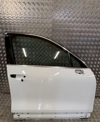 Volkswagen Touareg II Front door 