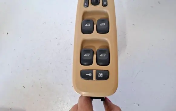 Volvo S60 Electric window control switch 09193383 6765