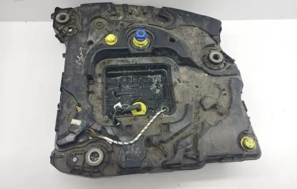 Citroen C4 Cactus AdBlue liquid reservoir 9818703780