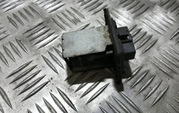Heater blower motor/fan resistor