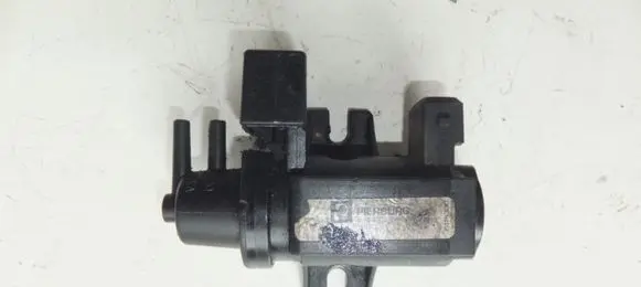 BMW 7 E65 E66 Turbo solenoid valve 6116300