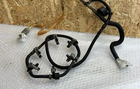BMW 5 E60 E61 Fuel return line/hose 13537799869 1353779986901 7799869