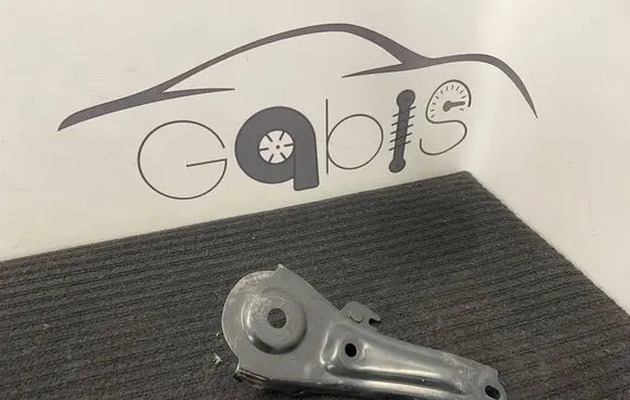 Toyota RAV 4 (XA50) Other rear suspension part 