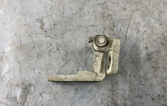 Seat Ibiza III (6L) Front door upper hinge