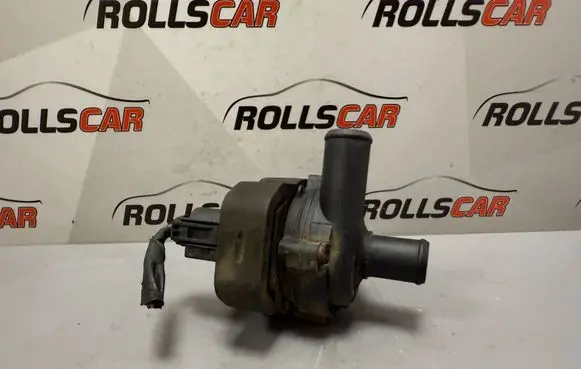 Mercedes-Benz CLS C219 Electric auxiliary coolant/water pump 02775812