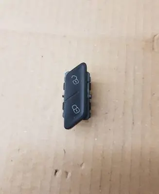Volkswagen Golf VII Central locking switch button 5G0962125A