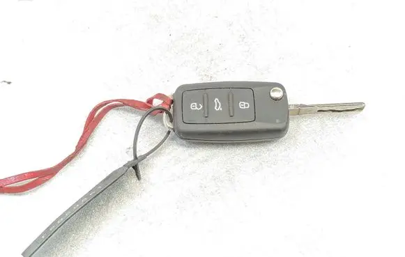 Skoda Rapid (NH) Ignition key/card 3T0837202L