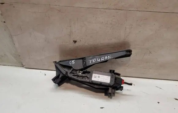 Volkswagen Touran I Accelerator throttle pedal 1T1721503H 6PV00868900