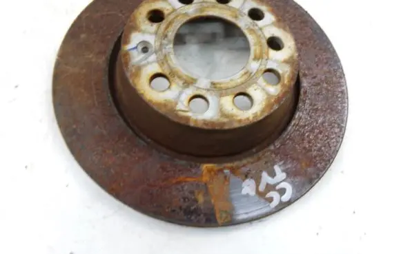 Volkswagen PASSAT CC Rear brake disc