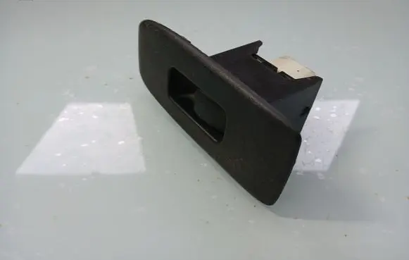 Mitsubishi Pajero Electric window control switch MR445659 10Z2D4