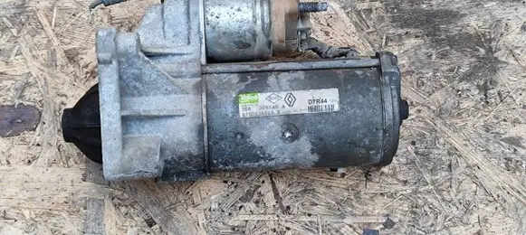 Renault Megane II Starter motor 8200628419B D7R44