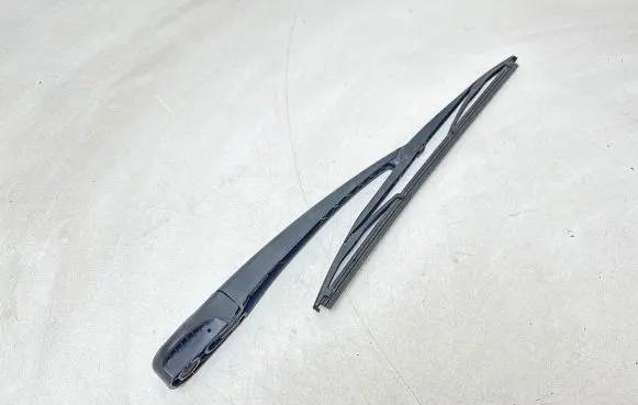 Citroen C4 Grand Picasso Rear wiper blade arm B585 0654