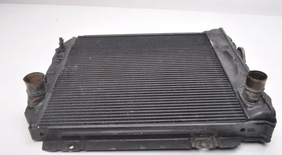 Ford Mustang I Coolant radiator 