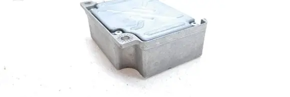 Mercedes-Benz CLS C219 Airbag control unit/module A2118704326 D6V5C18ARP9 500503180792