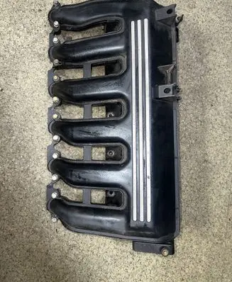BMW 5 E39 Intake manifold 7789329 7789287 7789247