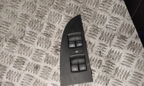 Seat Leon (1P) Electric window control switch 1K4959857B
