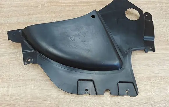 BMW 4 G22 G23 G24 G26 Front bumper skid plate/under tray 8070525