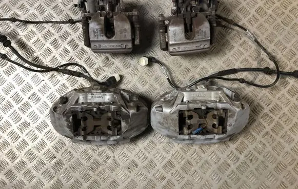 Mercedes-Benz E AMG W213 Brake discs and calipers set 