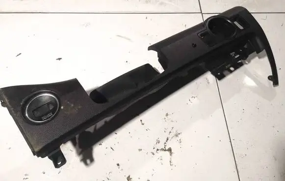 Volkswagen PASSAT B6 Other interior part 3C1857200G P0108685
