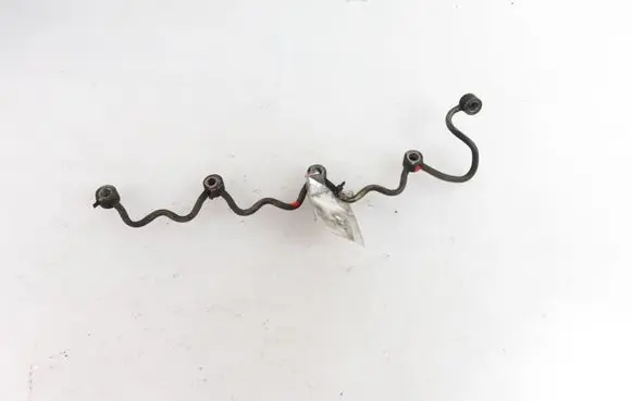 Toyota Previa (XR30, XR40) II Fuel injector supply line/pipe 