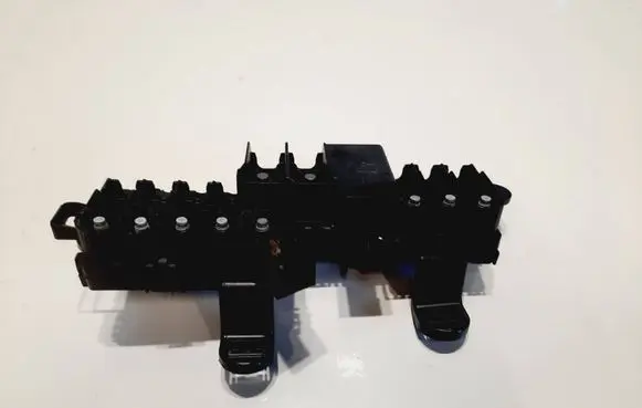 Mercedes-Benz S W221 High voltage junction box 