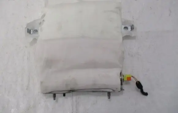 Citroen C4 Cactus Passenger airbag