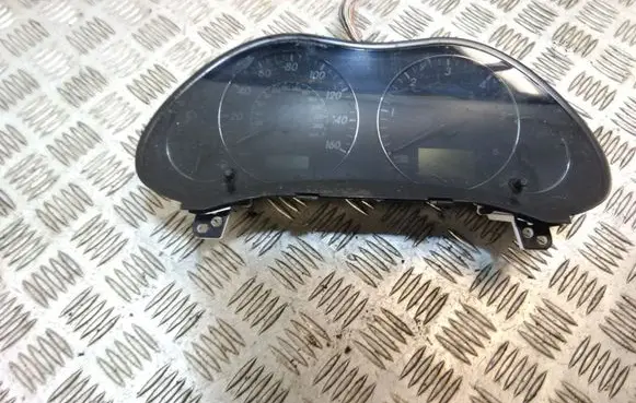 Toyota Avensis T250 Speedometer (instrument cluster) 8380005B30C