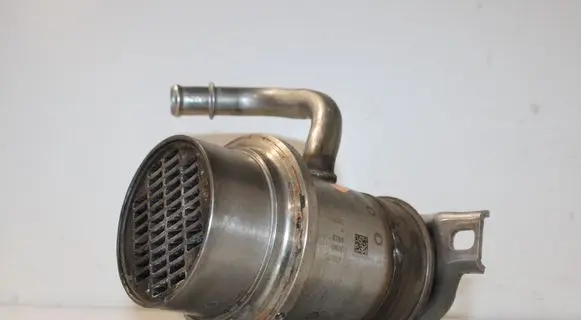 Volkswagen Caddy EGR valve cooler 04L131512AK