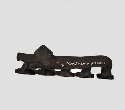 Volvo XC90 Exhaust manifold 30731880