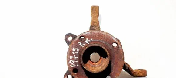 Volkswagen Golf III Front wheel hub