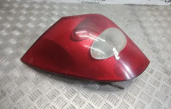 Renault Laguna II Rear/tail lights 8200002471