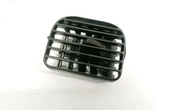 Volvo S40, V40 Dash center air vent grill