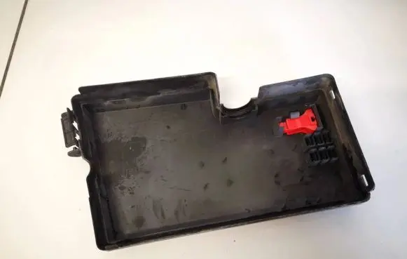 Ford Focus Fuse box cover av6114a076ab av61-14a076-ab