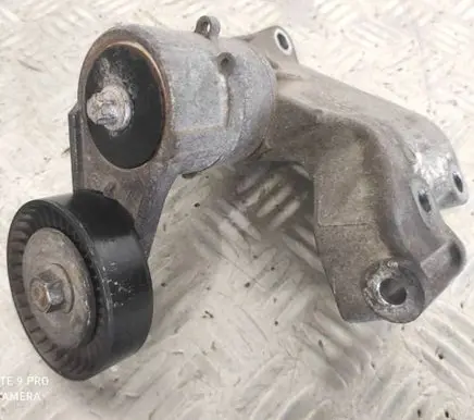 Opel Astra G Generator/alternator bracket 90571112 02021