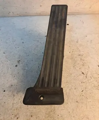 BMW X6 M Accelerator throttle pedal 6852644