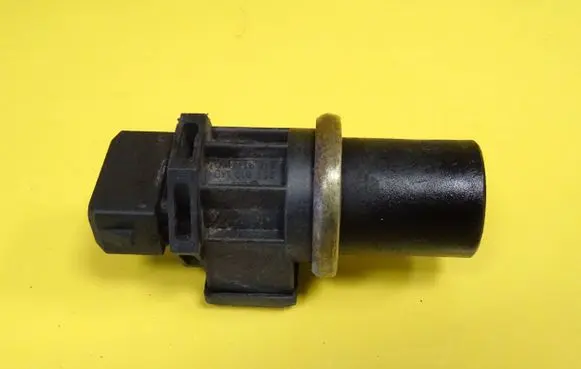 Volkswagen Polo Speed sensor (speedometer sensor) 357919149