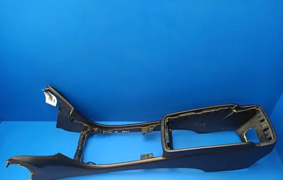 Lexus LS 430 Center console 5891050030 5880150030 5880150040