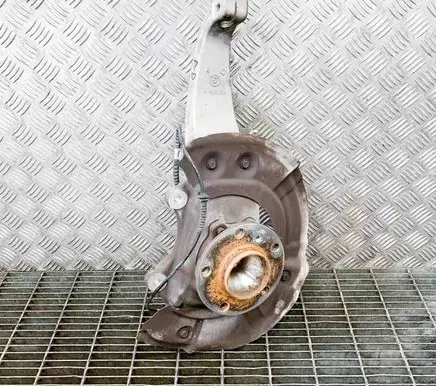 BMW 6 F12 F13 Front wheel hub 6775266