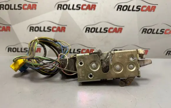 Mercedes-Benz Sprinter W901 W902 W903 W904 Front door lock A901720
