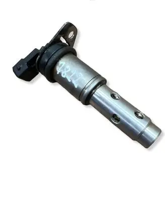BMW 3 E90 E91 Camshaft vanos timing valve 7585425