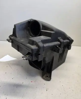 Volvo V70 Air filter box 8626061
