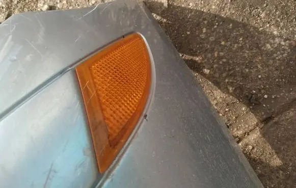 Mercedes-Benz R W251 Front indicator light 