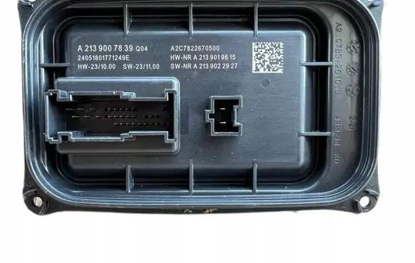 Mercedes-Benz E W213 LED ballast control module A2139007839 2139007839