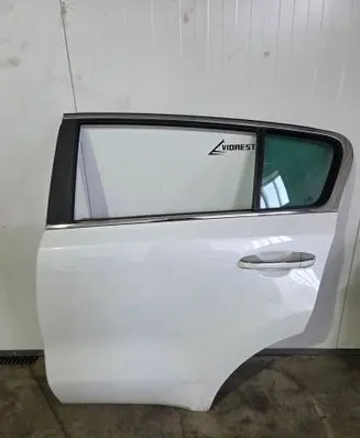 KIA Sportage Rear door