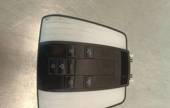Mercedes-Benz CLS C218 X218 Front seat light A2129066401 00010668 A2C53397317