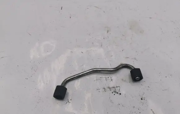 BMW X3 E83 Fuel injector supply line/pipe NOCODE