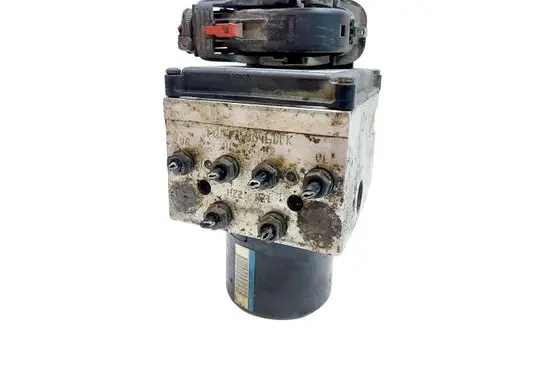 Volkswagen PASSAT B6 ABS Pump 3C0614095P