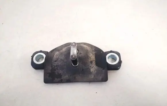 Skoda Fabia Mk2 (5J) Rear door lock loop/hook striker 8p4827507a