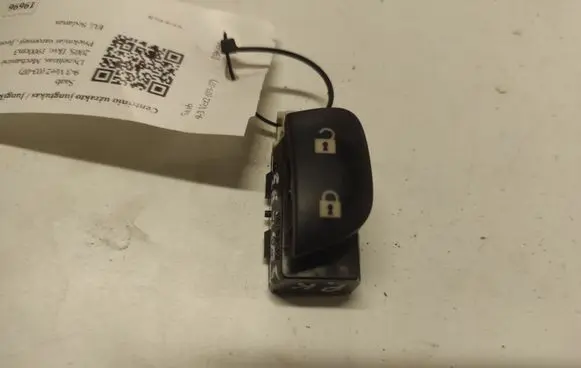 Saab 9-3 Ver2 Central locking switch button 12786136